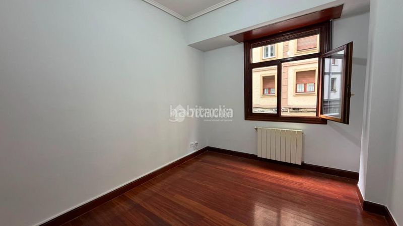 Foto dd6b461b-fda7-44b4-87db-3209956da09f. Pis amb calefacció a Rekalde Centro Bilbao