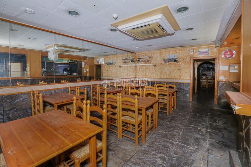 Foto 267e827b-dc0a-4800-b0dd-730a99548c3f. Local comercial  en venta en Vinyets-Molí Vell Sant Boi de Llobregat