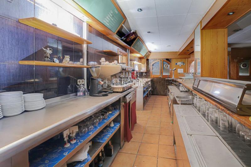 Foto 8319b760-c0a9-46f3-8830-779ecc5ecc3c. Local comercial  en venta en Vinyets-Molí Vell Sant Boi de Llobregat