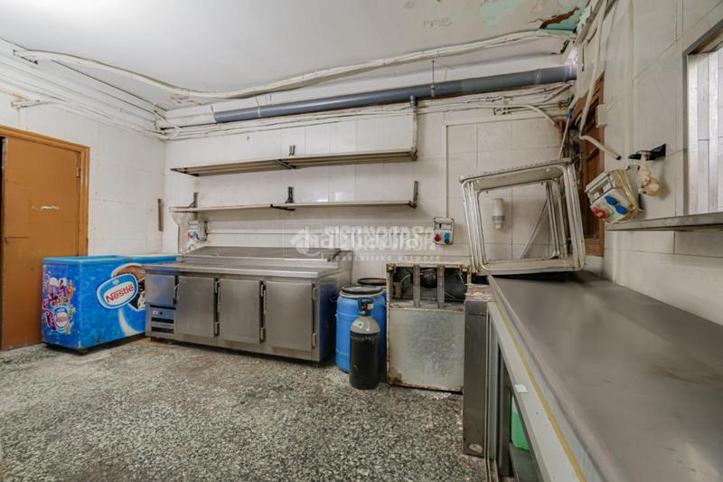 Foto 89aae734-a6b2-4d9c-875a-6984f207d6a7. Local comercial  en venta en Vinyets-Molí Vell Sant Boi de Llobregat