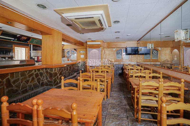 Foto d66a5d47-9868-4323-a649-ce6d0cfc150b. Local comercial  en venta en Vinyets-Molí Vell Sant Boi de Llobregat