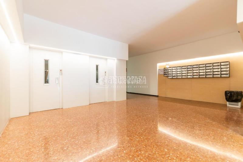 Foto 8decd3e5-20ff-46b7-81ea-6e63b61a9cbf. Piso  en venta en Centre Sant Boi de Llobregat