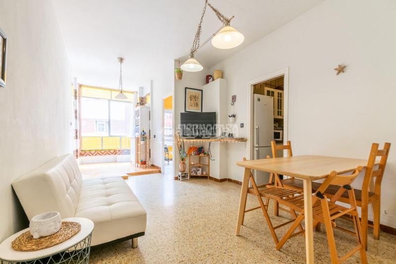 Foto e70608e2-b33f-4be5-ab63-60aba7f40046. Piso  en venta en Centre Sant Boi de Llobregat