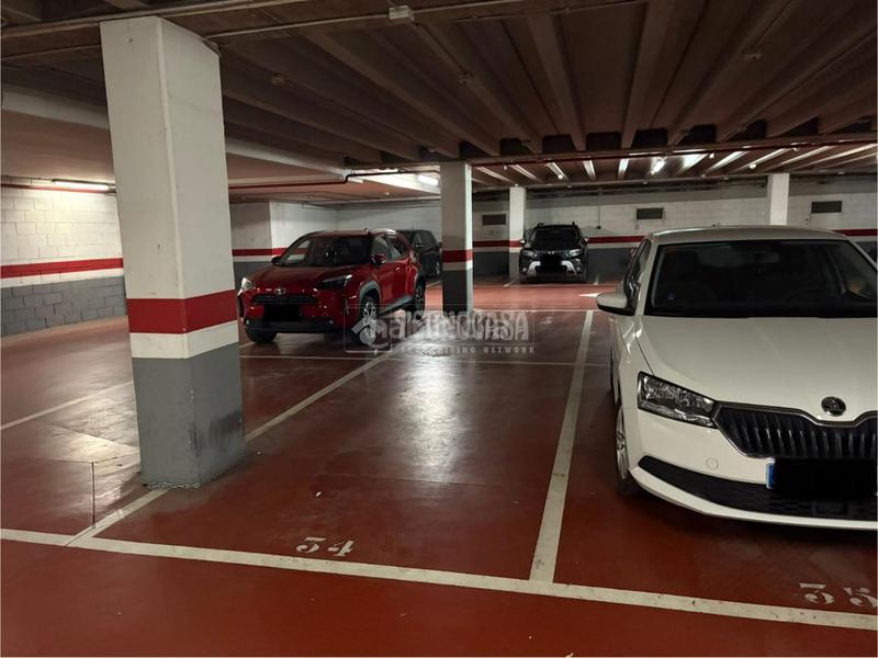 Foto 1bd3789b-21ba-41f6-ac37-60e2ad5449fe. Car parking in Centre Sant Boi de Llobregat