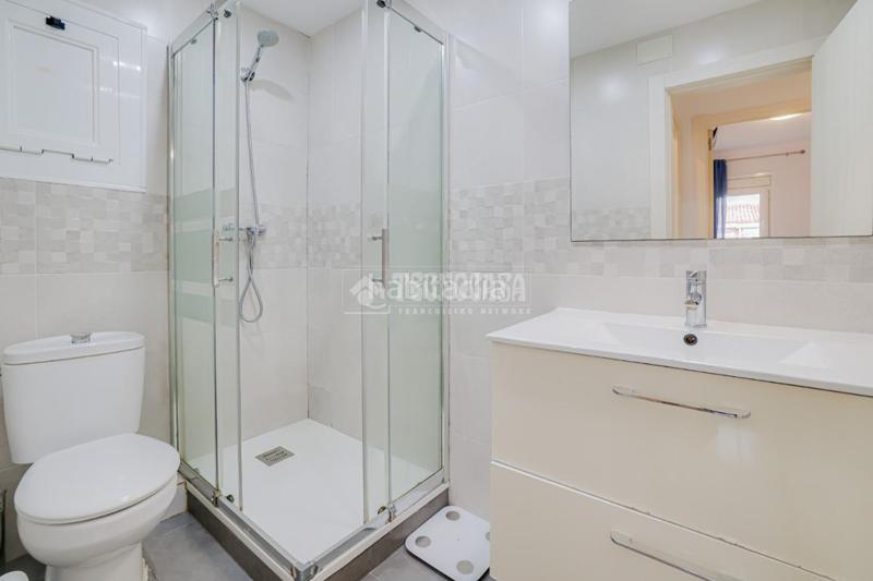Foto 04ab7ff0-6fe3-4cc9-bc89-8b1856e6fe13. Piso  en venta en Casablanca Sant Boi de Llobregat