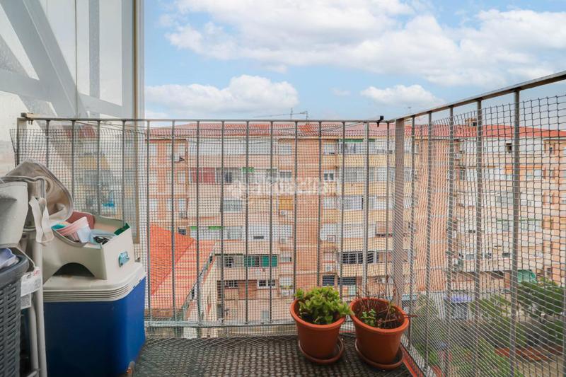 Foto 24ba532d-0fcb-47bc-a8d3-a9cb59a2a677. Piso  en venta en Casablanca Sant Boi de Llobregat