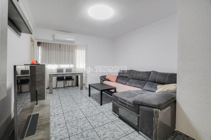 Foto 9b99f837-a968-4d99-be0d-4c24e589af5f. Piso  en venta en Casablanca Sant Boi de Llobregat