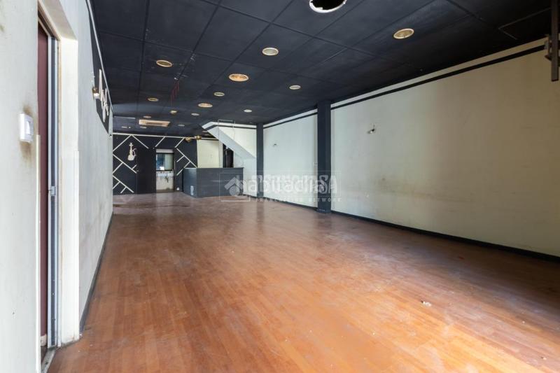 Foto 7567803e-9f05-4e55-bc28-314ecb694974. Local commercial dans Vinyets-Molí Vell Sant Boi de Llobregat