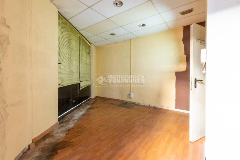 Foto cfb6b2e5-4725-44e3-bc00-933be65aeec5. Local commercial dans Vinyets-Molí Vell Sant Boi de Llobregat