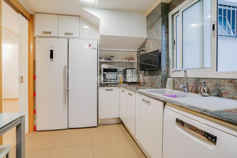 Foto 2a7fb34a-37a3-4c86-aa9c-18a93bf4ae1a. Duplex con riscaldamento parcheggio in Vinyets-Molí Vell Sant Boi de Llobregat