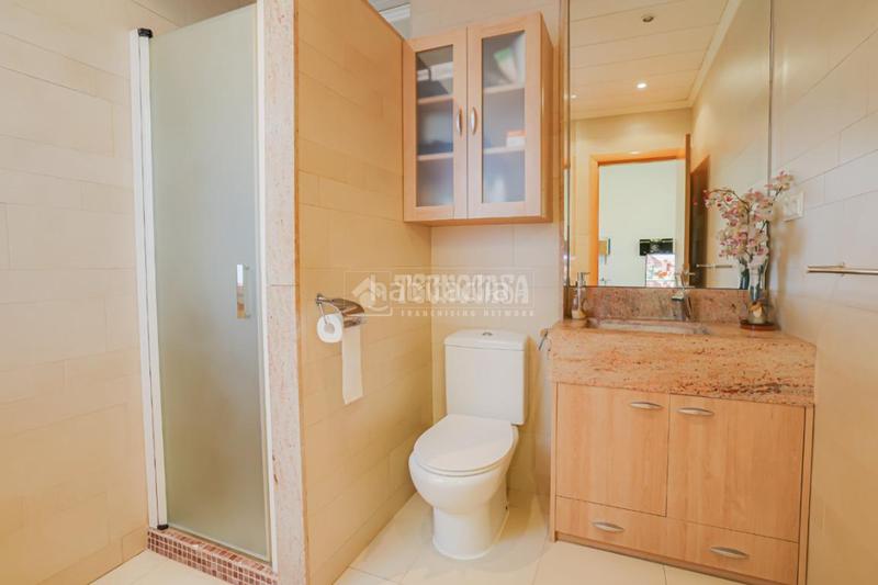 Foto 4bb5db7e-357e-46b3-b333-f71d584fe1cb. Duplex con riscaldamento parcheggio in Vinyets-Molí Vell Sant Boi de Llobregat