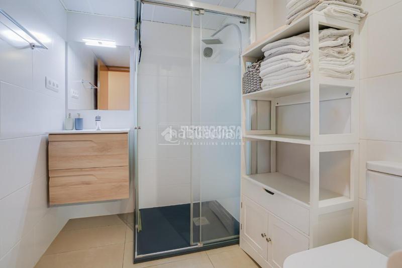 Foto 71fec7ec-e6c8-48ea-ba07-46882d023499. Duplex con riscaldamento parcheggio in Vinyets-Molí Vell Sant Boi de Llobregat