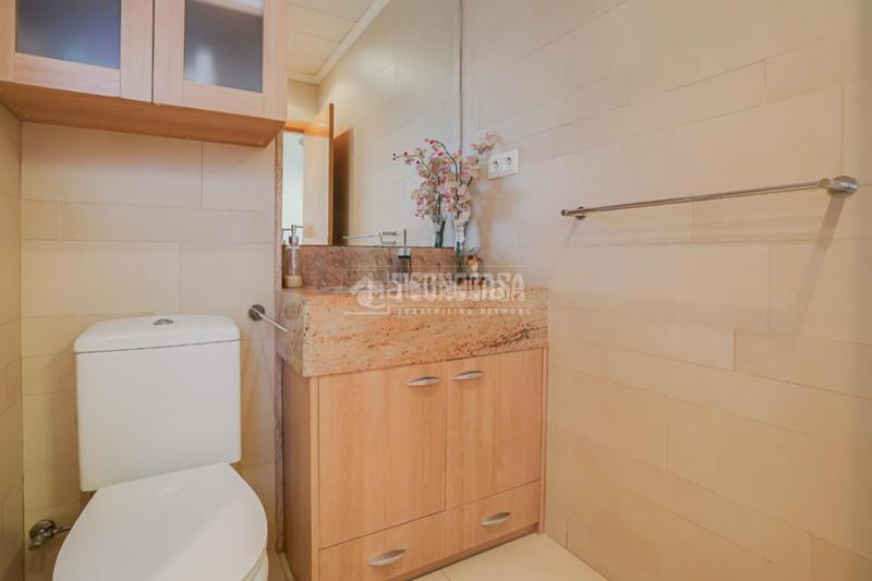 Foto aff6db91-5180-4b37-9501-6ddcca53150e. Duplex con riscaldamento parcheggio in Vinyets-Molí Vell Sant Boi de Llobregat