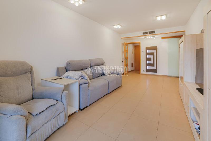 Foto c43f8037-9834-425b-9946-637478e39627. Duplex con riscaldamento parcheggio in Vinyets-Molí Vell Sant Boi de Llobregat