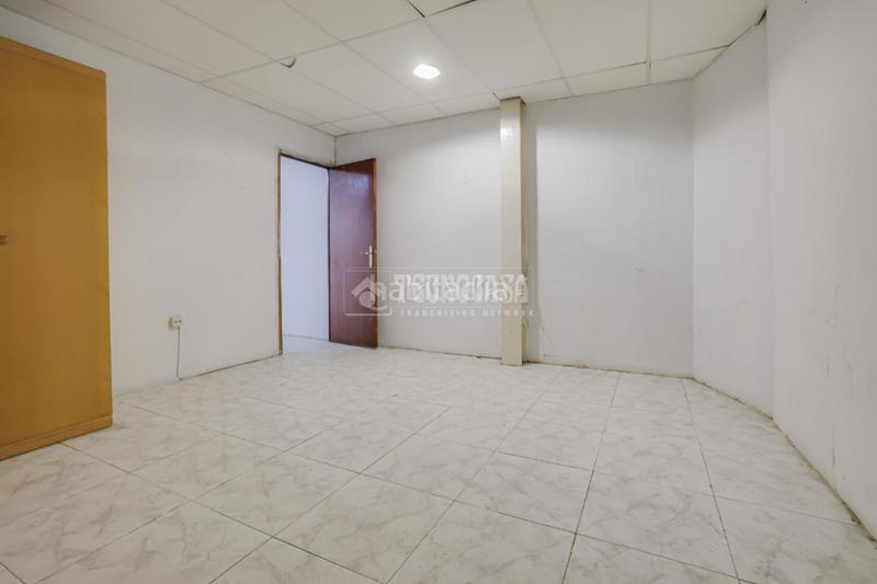 Foto 5d99c01a-94cf-41e9-8b7c-18e4e4e427a5. Geschäftsraum in Vinyets-Molí Vell Sant Boi de Llobregat