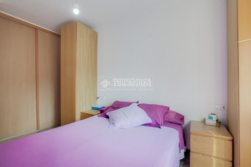 Foto d1bd01a2-918a-4104-a531-38df385894a6. Pis a Centre Sant Boi de Llobregat