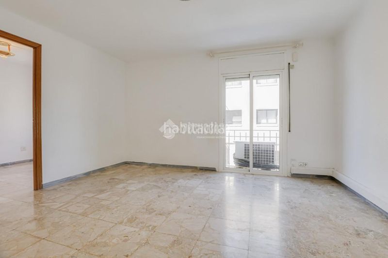 Foto ec5c0856-4448-41ed-86ad-bb098428468d. Pis a Centre Sant Boi de Llobregat