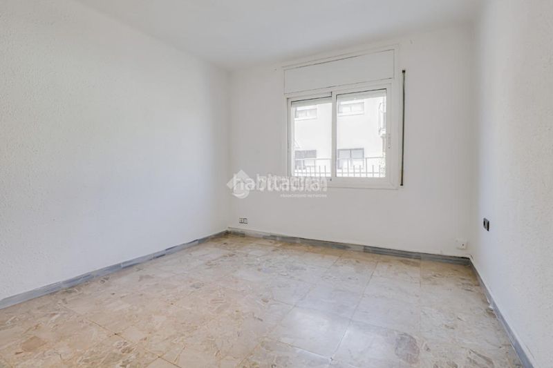 Foto f9f08c90-49a2-42ef-9878-a3d81fb092b6. Pis a Centre Sant Boi de Llobregat