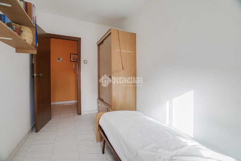 Foto 85047589-ca80-4b28-b309-83f7053ac8f4. Pis a Vinyets-Molí Vell Sant Boi de Llobregat