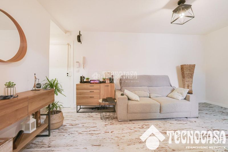 Foto e1744626-974f-44a3-b91a-02c9af4dedca. Pis a Verdum Barcelona