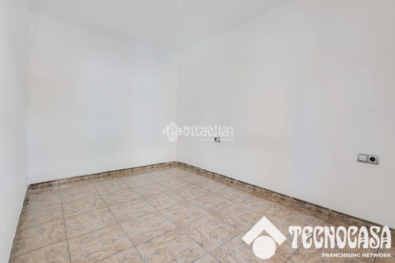 Foto 44a42cd3-1e3b-4f07-a8c5-43cc240387df. Pis a Verdum Barcelona
