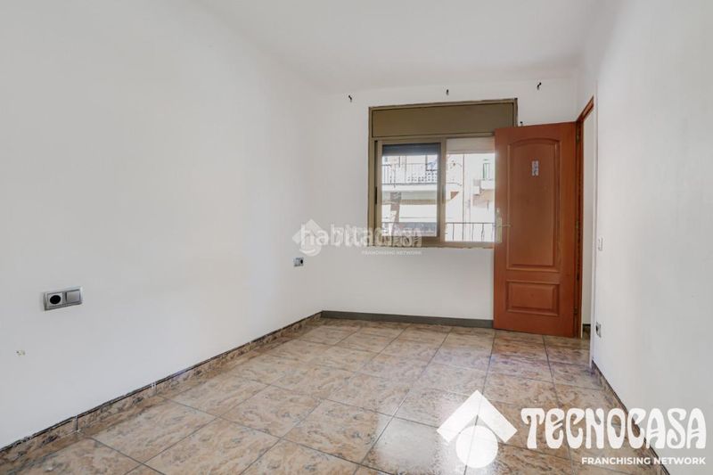 Foto fdcd7dcf-10c9-4079-bbd1-013d6fc0df0f. Pis a Verdum Barcelona