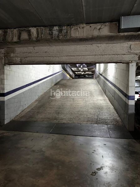 Foto fccbdc7f-3b45-4d67-9f85-2210f8ff34b5. Aparcament cotxe a Verdum Barcelona