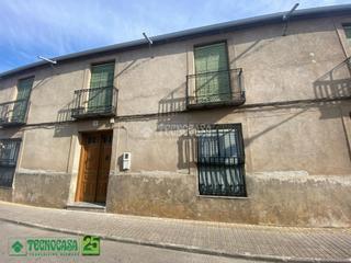 Doppelhaus en Torralba de Calatrava. Casa en venta en torralba de calatrava