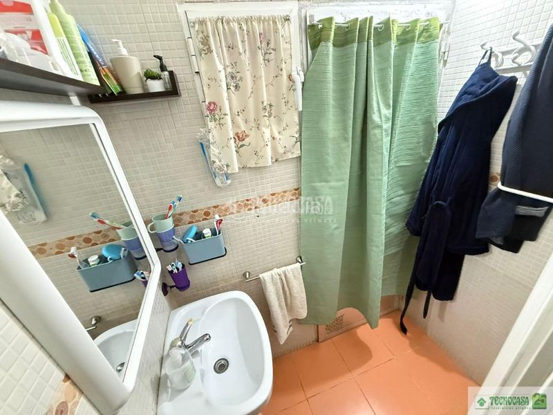 Foto b00f07c3-3c36-4ba6-85cb-bdd53b267463. Casa aparellada a El Torreón - Los Ángeles - El Pilar Ciudad Real