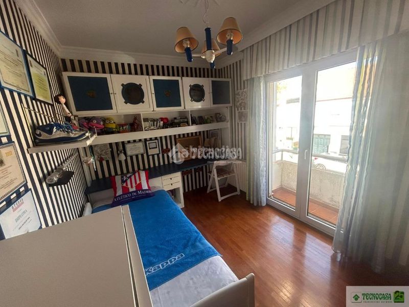 Foto c5305da5-2275-4905-87c4-6398e79d8810. Casa aparellada amb calefacció a Nuevo Parque Ciudad Real