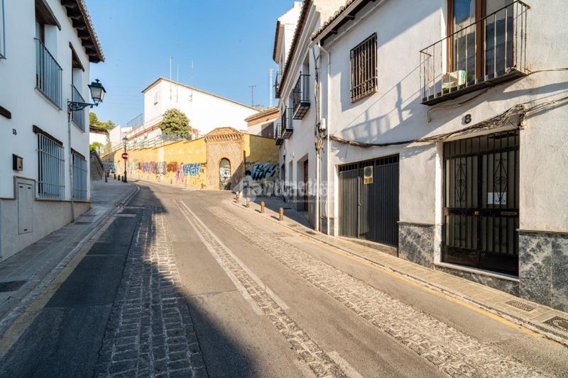 Foto ce728966-f476-443e-8190-20e5d632e7f6. Estudi a San Ildefonso Granada