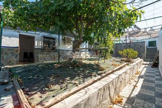 Casa a Haza Grande. Casa en venta en granada
