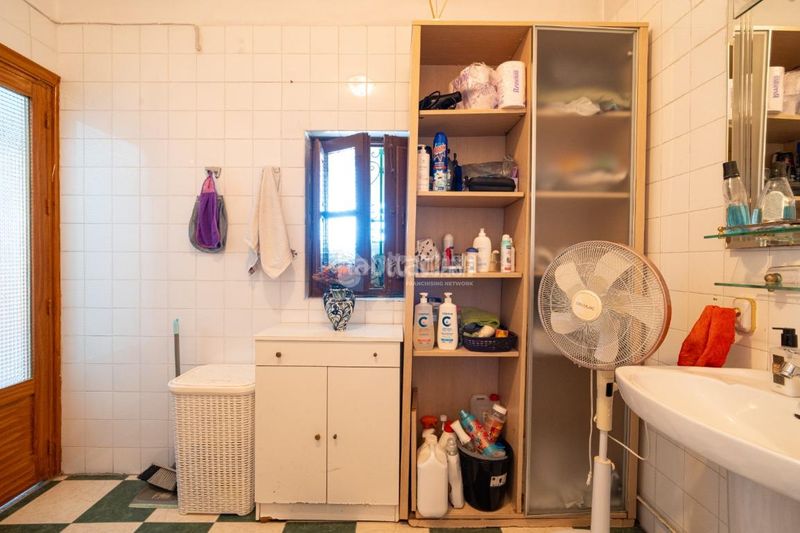 Foto d7e3bc6b-5ad4-4775-94a7-c145f81a7314. Casa a Haza Grande Granada