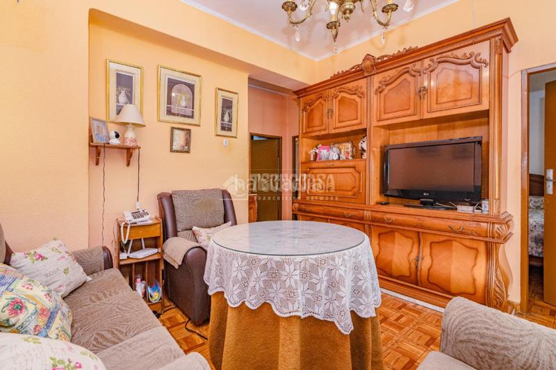 Foto 516f91e1-8e43-40a2-a951-904698584c5b. Piso  en venta en Fargue Granada