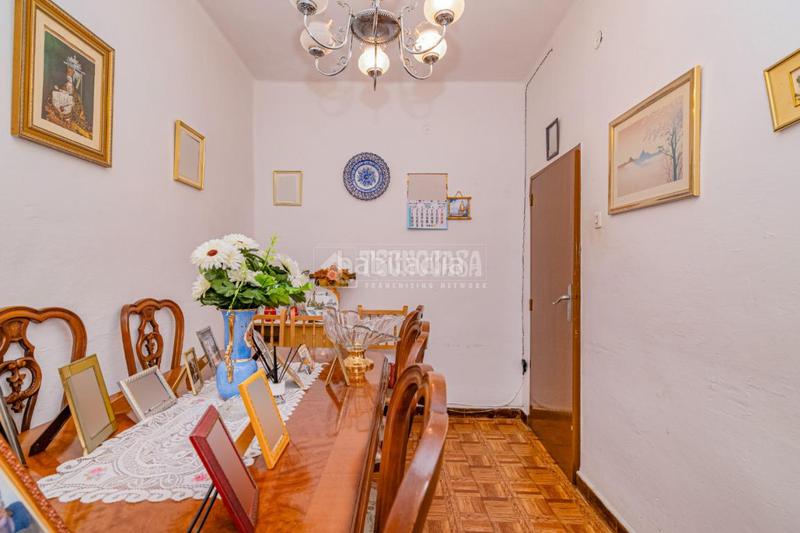 Foto e0b6dda6-8f43-4b2d-af0a-95aecf08228a. Piso  en venta en Fargue Granada