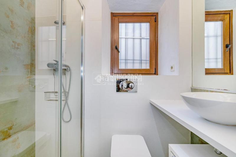 Foto 76e916a0-be81-4206-b477-1327734d5155. Piso  en venta en Barrio de Albaicín Granada