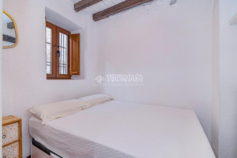 Foto 8a7ce864-e737-4578-bdd3-1323c40ca0c9. Piso  en venta en Barrio de Albaicín Granada