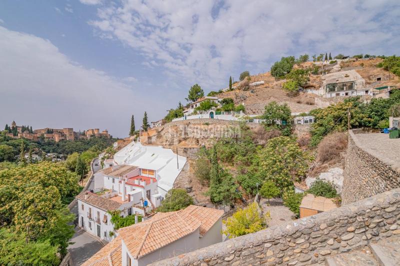 Foto 1f0a7e19-a20a-4fe5-bd6d-a731a88eab0a. Piso  en venta en Barrio de Albaicín Granada