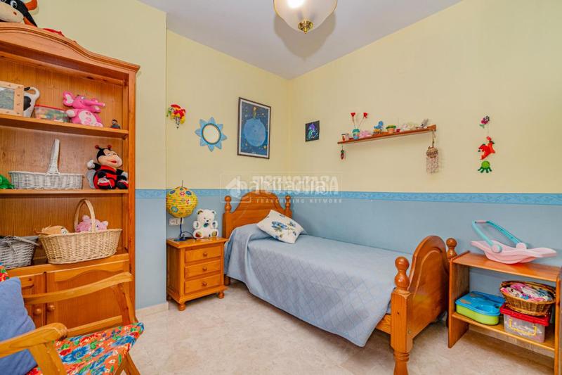 Foto e27dc59f-2e9a-469f-abd9-b6649b6d1a21. Haus mit heizung parking in San Ildefonso Granada