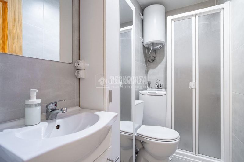 Foto d036c0ed-b722-45dd-a312-99904b811c1b. Estudi a San Matías - Realejo Granada