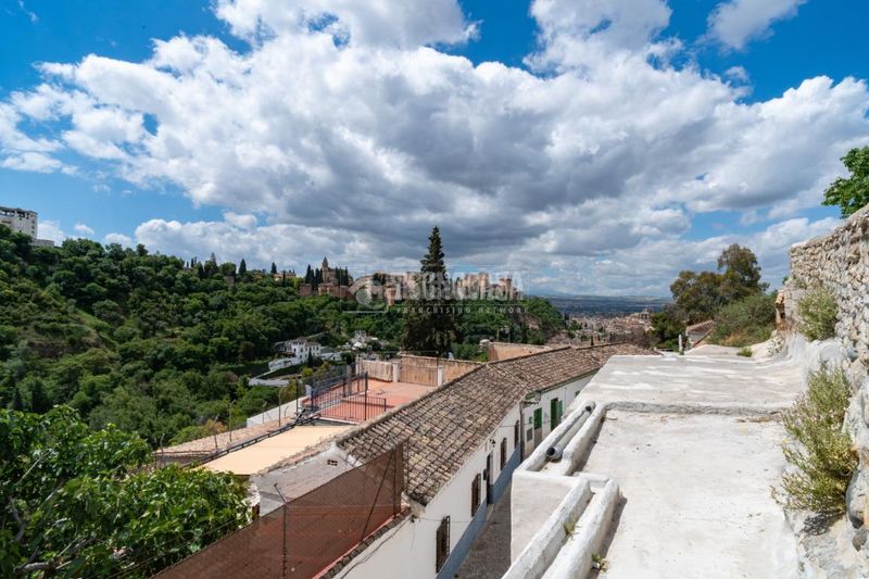 Foto f57dcbd6-e710-432a-98f8-d021f6232e46. Masia a Barrio de Albaicín Granada
