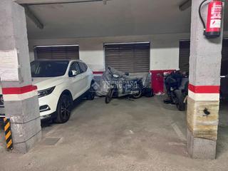 Aparcament cotxe a Guinard. Boxplaza de garaje en venta en barcelona
