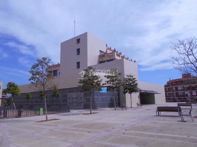 Foto dbcb49d6-8d10-450b-a989-c380cf1bc91f. Parking coche boxplaza de garaje en venta en Guinardó Barcelona