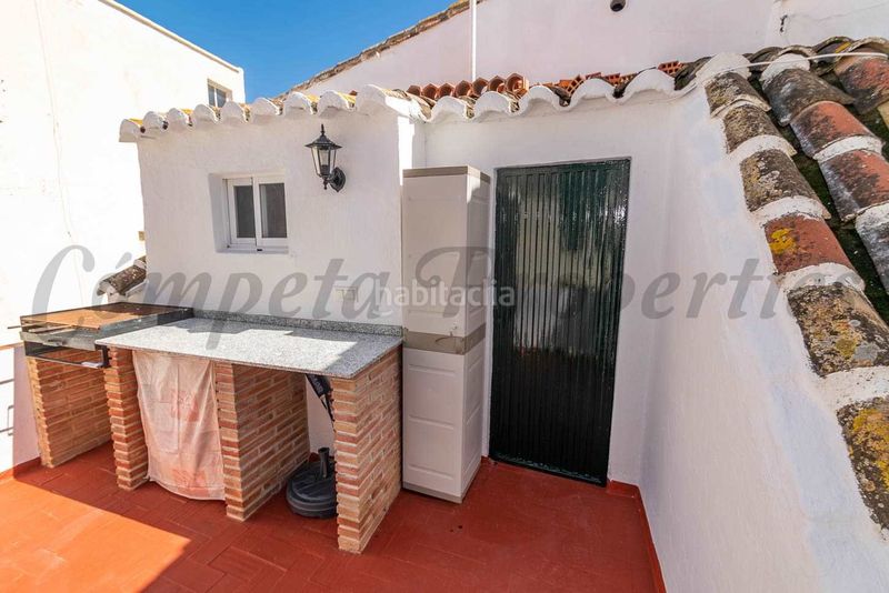 Foto 9ab63387-ffa1-44f5-9b41-dee65128cdd8. Casa a Torrox pueblo Torrox