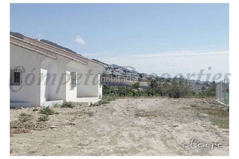 Foto c12a1536-4dbf-42ab-8bf7-fb259be0f2e8. Casa amb aparcament a Frigiliana
