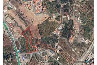 Finca rústica a Avda Pescia - Ctra de Frigiliana