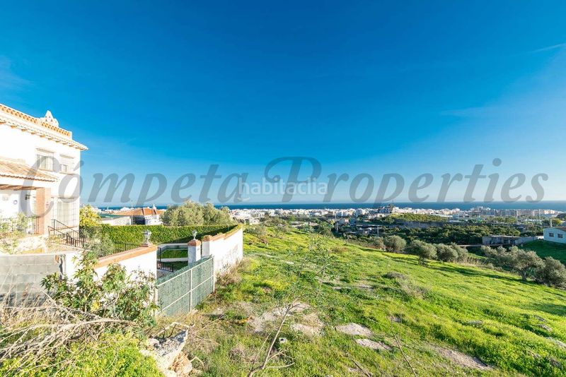 Foto 7228f1a2-c07e-4ffd-af57-83a861fe3dae. Terreno residencial parcela urbana en Avda Pescia - Ctra de Frigiliana Nerja