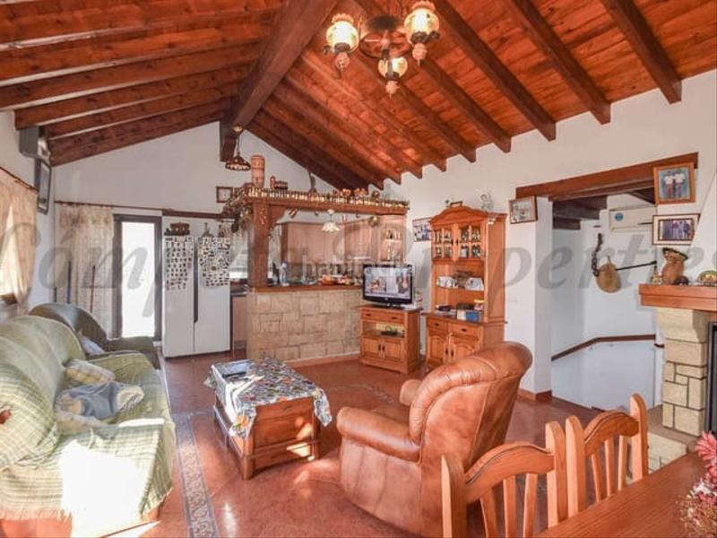 Foto 6e064421-c5dc-40c1-80b4-4abab63e812a. Terreno residencial en Torrox pueblo Torrox