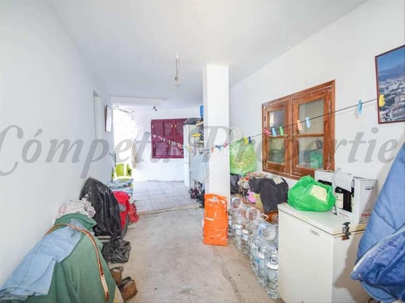 Foto a6ed1df0-d2fe-46ab-829a-3a0330e36adc. Terreno residencial en Torrox pueblo Torrox