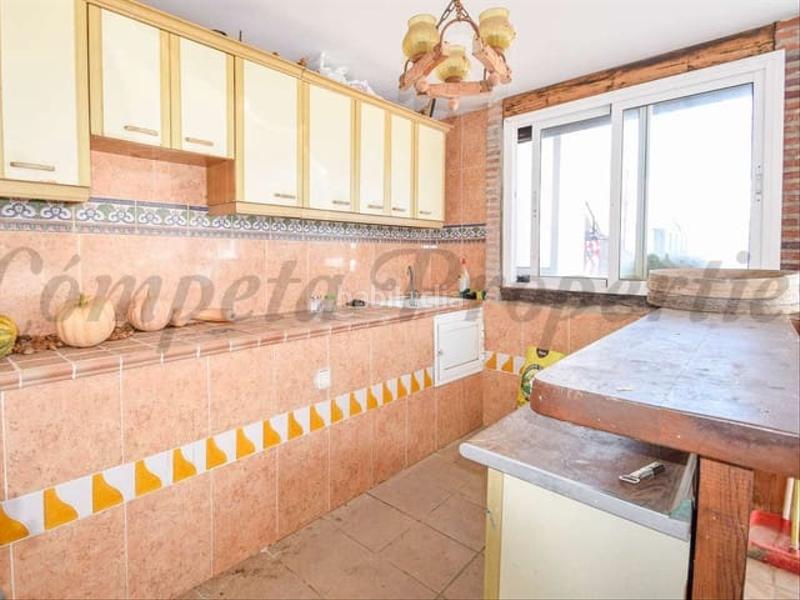 Foto 6e5c60e5-2249-4d83-8252-24d3c1c601d4. Residential plot in Torrox pueblo Torrox